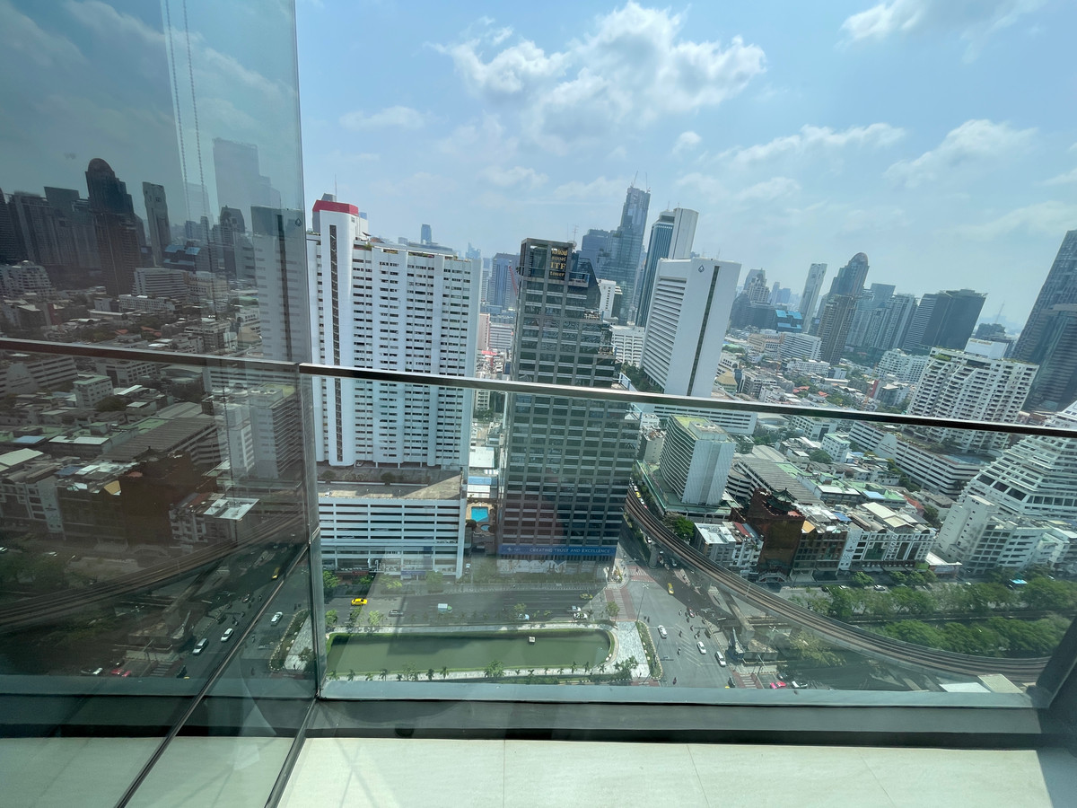 ขายคอนโดสีลม ศาลาแดง บางรัก : 💎 [Ultimate Legacy] ASHTON SILOM – 1BR XL (49.58 ตร.ม.) ชั้น 32 ห้องมุมแห่งวิสัยทัศน์เหนือระดับ บนถนนสายประวัติศาสตร์ 💎 