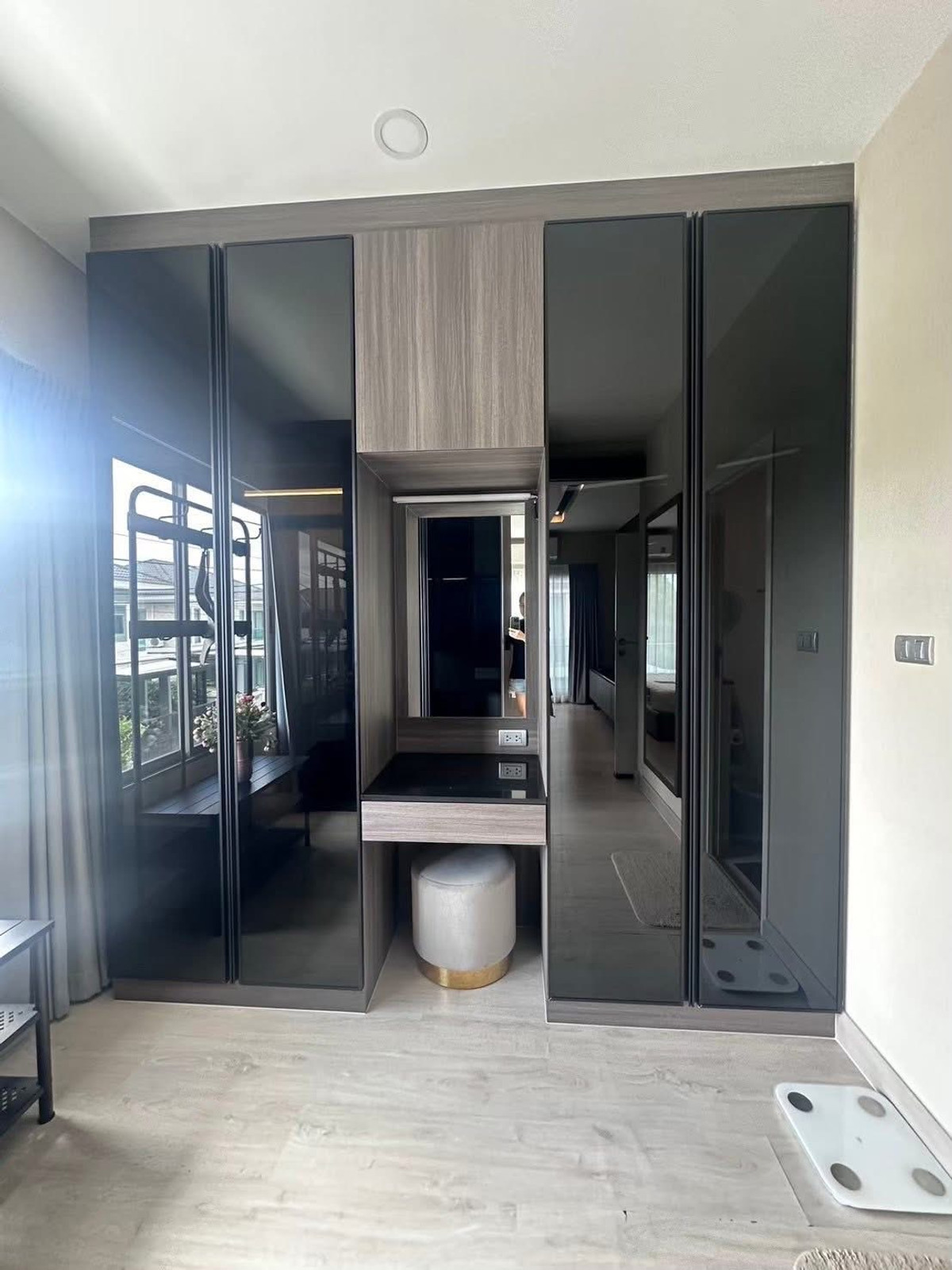 HouseLadkrabang, Suwannaphum Airport : House for RENT/SALE Perfect Place Sukhumvit77 near Robinson Ladkrabang