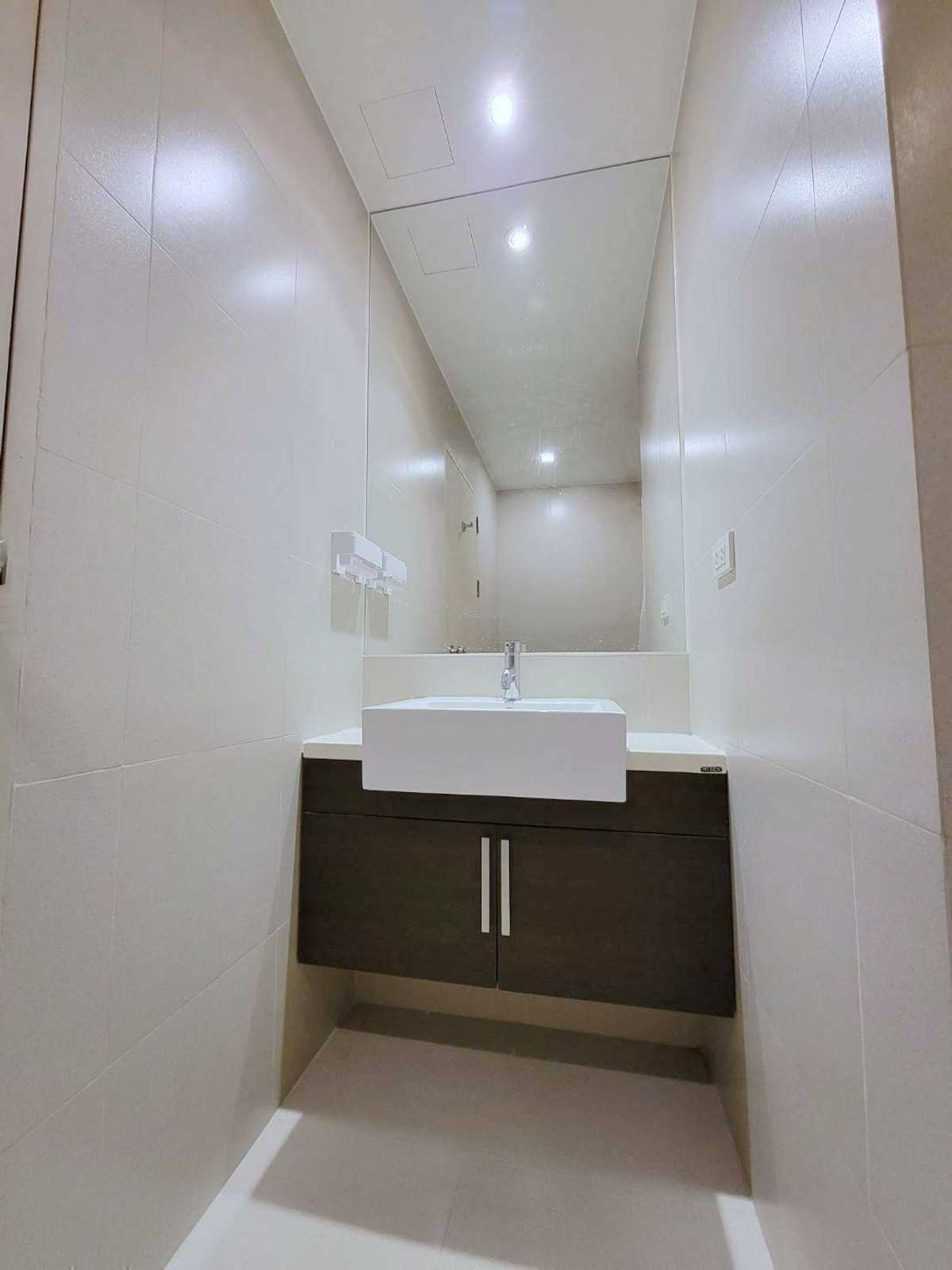 ให้เช่าคอนโดสุขุมวิท อโศก ทองหล่อ : *FOR RENT* Noble Solo ทองหล่อ ห้องสวยพร้อมอยู่ ใกล้ BTS ทองหล่อ