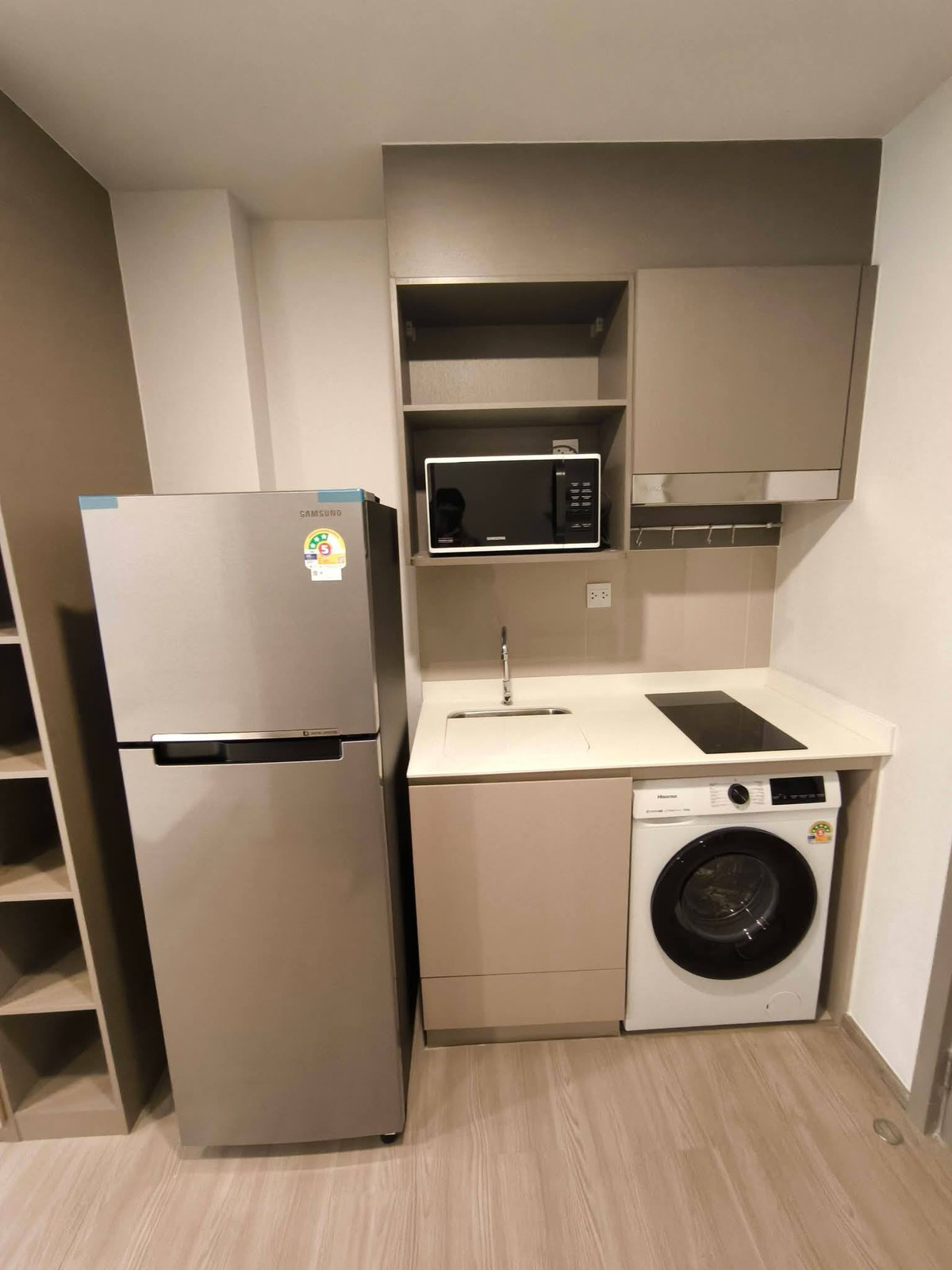 For RentCondoKhlongtoei, Kluaynamthai : E268 🎉300369 Condo for Rent Aspire Sukhumvit-Rama 4