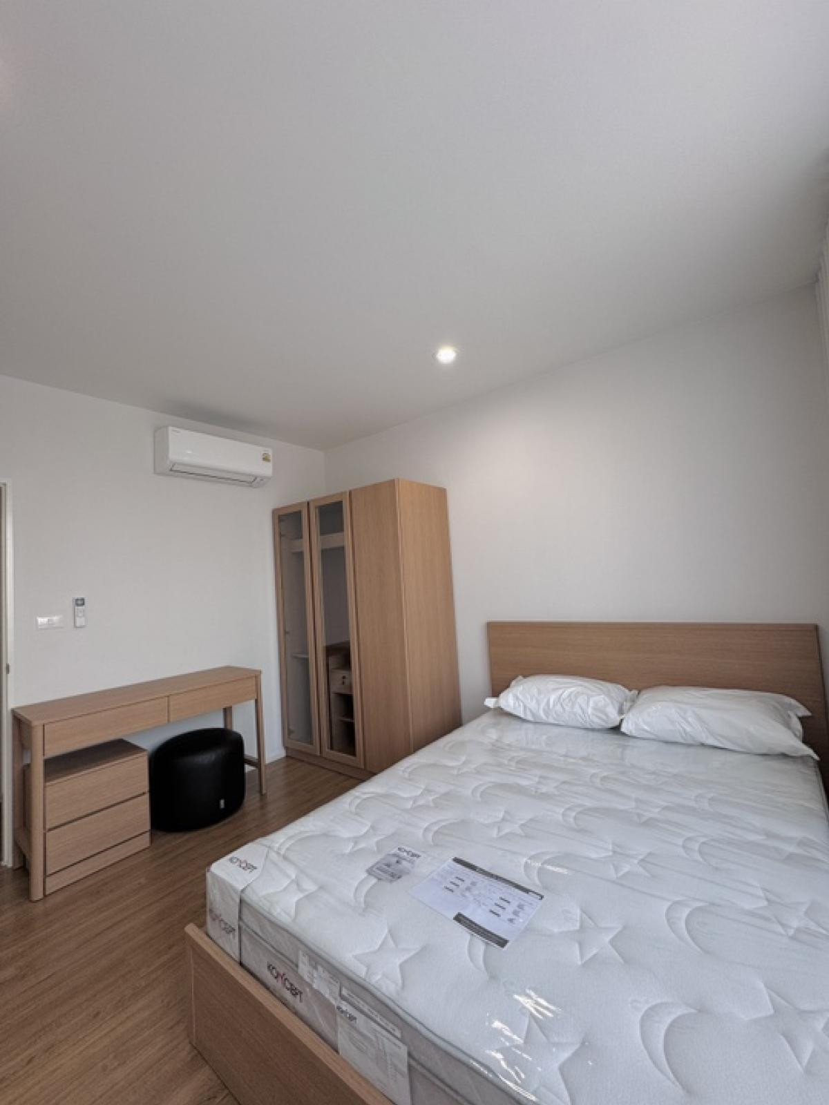 ให้เช่าทาวน์โฮมมีนบุรี-ร่มเกล้า : RH033826 ให้เช่า ทาวน์โฮมใหม่ 3ชั้น 3 ห้องนอน at บ้านกลางเมือง พระราม9-กรุงเทพกรีฑา ตกแต่งครบ พร้อมเข้าอยู่