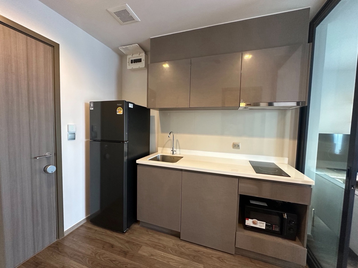 ให้เช่าคอนโดลาดพร้าว เซ็นทรัลลาดพร้าว : for Rent : 1bed1bath Life ladprao valley please call 095-3905490