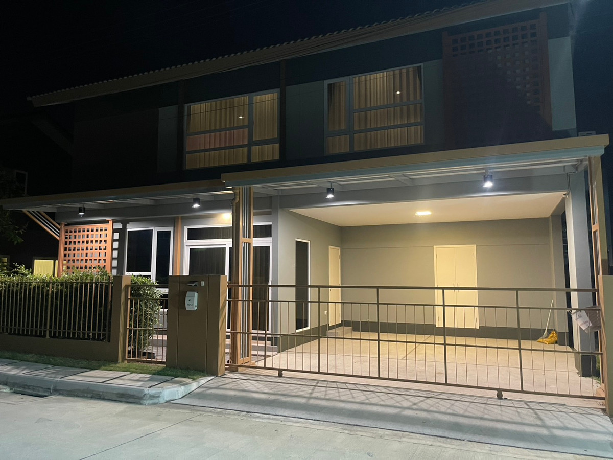 ขายบ้านอยุธยา : ขออนุญาต แอดมินครับ ขายบ้านหมู่บ้าน อณาสิริ อยุธยา 2 เกาะเรียน  บ้านเดี่ยว 4 ห้องนอน 4 ห้องน้ำ 