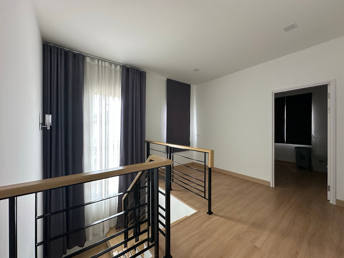 ให้เช่าบ้านแจ้งวัฒนะ เมืองทอง : โกลเด้น นีโอ งามวงศ์วาน-ประชาชื่น