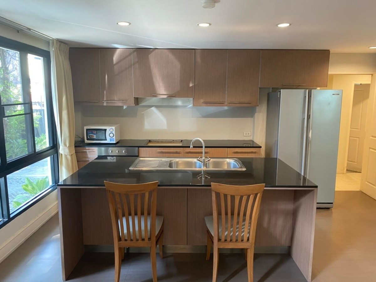 ให้เช่าบ้านสุขุมวิท อโศก ทองหล่อ : Pet-Friendly Best Value | Modern House for Rent Thonglor |  Near BTS Thonglor | 120,000 THB | บ้านโมเดิร์นให้เช่า ทองหล่อ คุ้มค่า เลี้ยงสัตว์ได้ ใกล้ BTS ทองหล่อ ⸻LTH14775