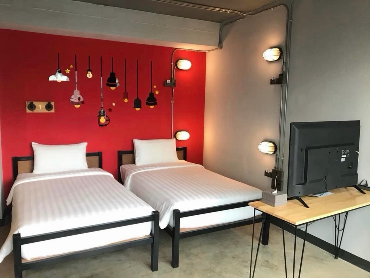 For SaleHotel&Apartment BusinessYaowarat, Banglamphu : 8-storey hotel for sale in the Yaowarat area near MRT. Fully operating business with steady income and high occupancy, averaging 70–85% year-round.
Ideal for investors seeking immediate cash flow.