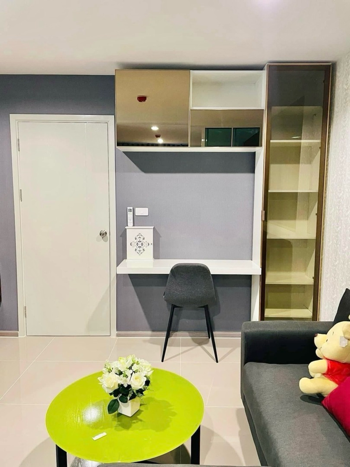 ให้เช่าคอนโดวิภาวดี ดอนเมือง หลักสี่ : 📍โครงการ : Reach Phaholyothin 52 (รีช พหลโยธิน 52)
🚝 ใกล้ : BTS สถานีสะพานใหม่ 400 เมตร
💵 ราคาเช่า : 9,300 บาท / เดือน