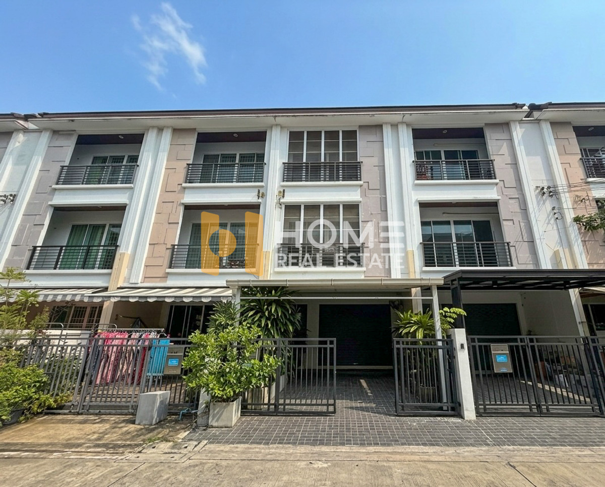 For SaleTownhomePattanakan, Srinakarin : Baan Klang Muang S - Sense Srinakharin / 4 Bedrooms (FOR SALE) GNG034