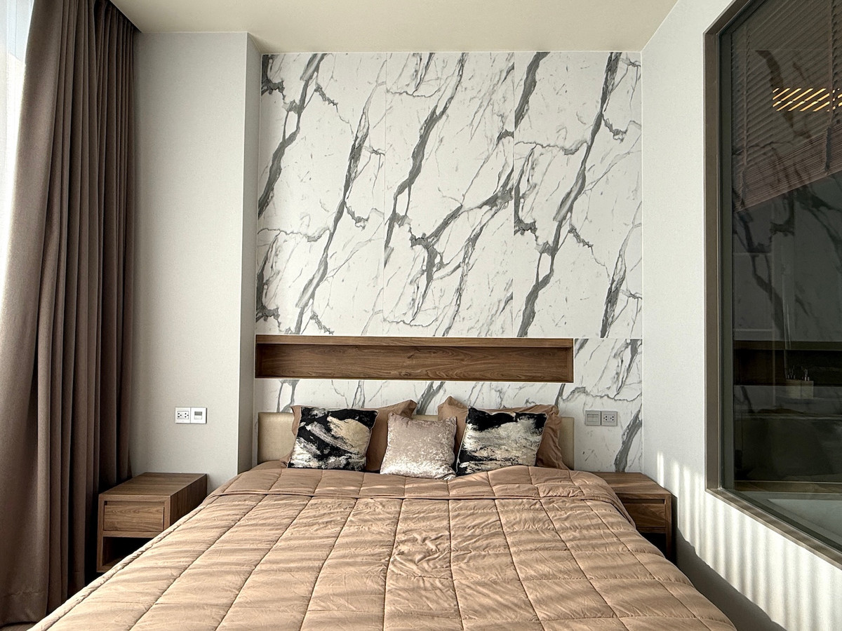 ขายคอนโดสุขุมวิท อโศก ทองหล่อ : คอนโด 1 ห้องนอน 47 ตร.ม. ชั้นสูง วิวเมือง ใกล้ BTS อโศก & MRT