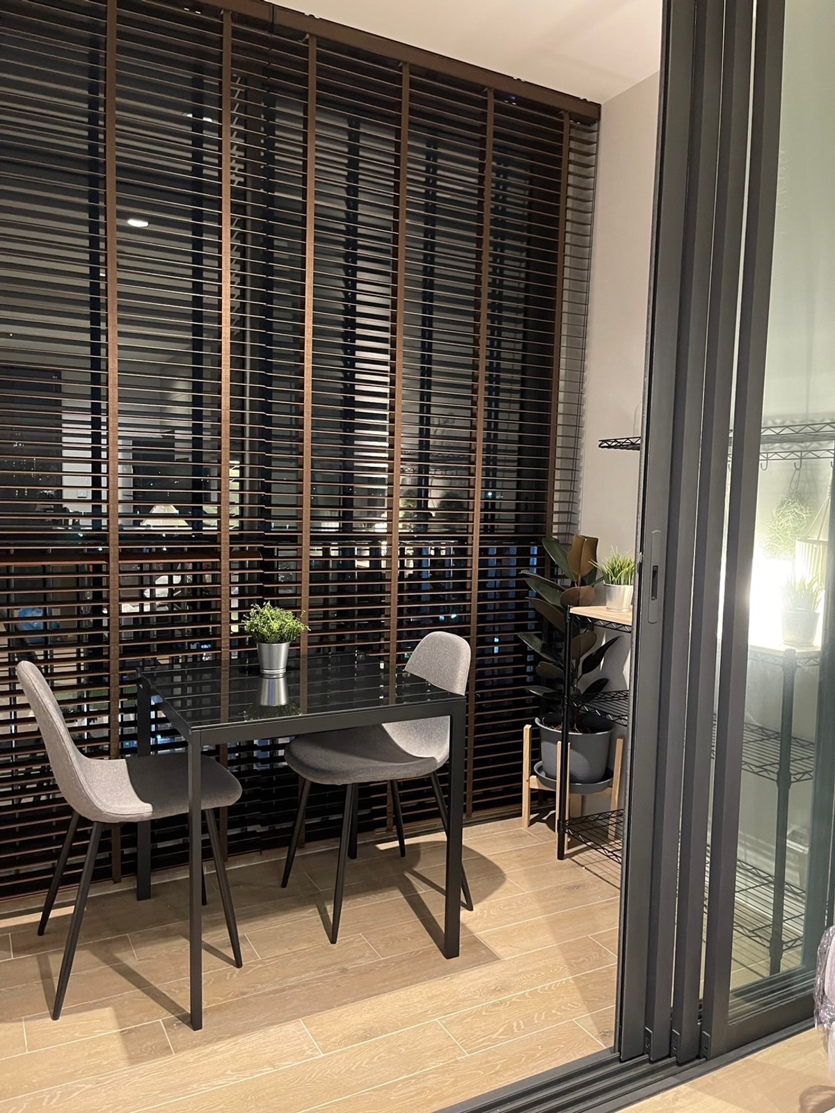 ขายคอนโดอ่อนนุช อุดมสุข : Rare Deal! Quinn สุขุมวิท 101 — ต่ำกว่าตลาดแบบจับต้องได้ โทรเลย 063-6165390