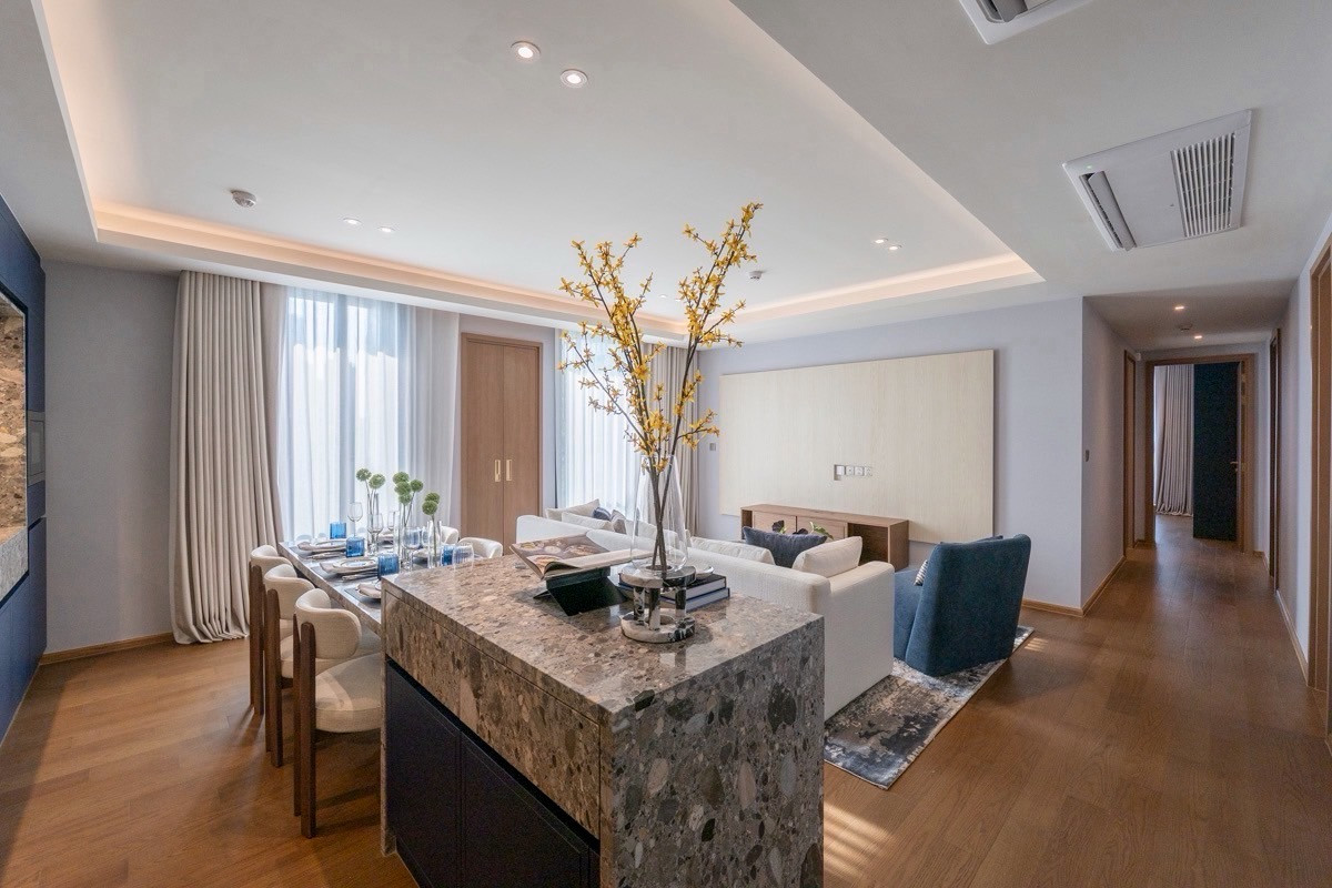 ให้เช่าคอนโดสุขุมวิท อโศก ทองหล่อ : For Rent Via 34