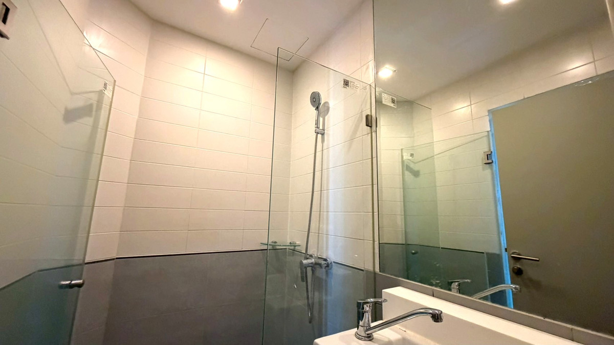 ให้เช่าคอนโดพระราม 9 เพชรบุรีตัดใหม่ RCA : 🔥 คอนโดอยู่สบาย เดินทางง่าย ปล่อยเช่าก็ง่าย…ห้องนี้ครบ จบในที่เดียว🔥 