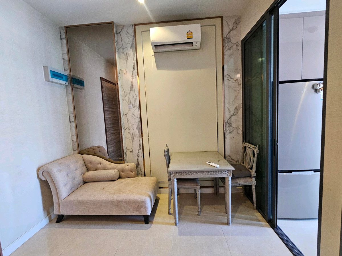 For RentCondoOnnut, Udomsuk : Cheap rental, 2 bedrooms, 1 bathroom, Mayfair Place, Sukhumvit 50.
Mayfair Place Sukhumvit 50