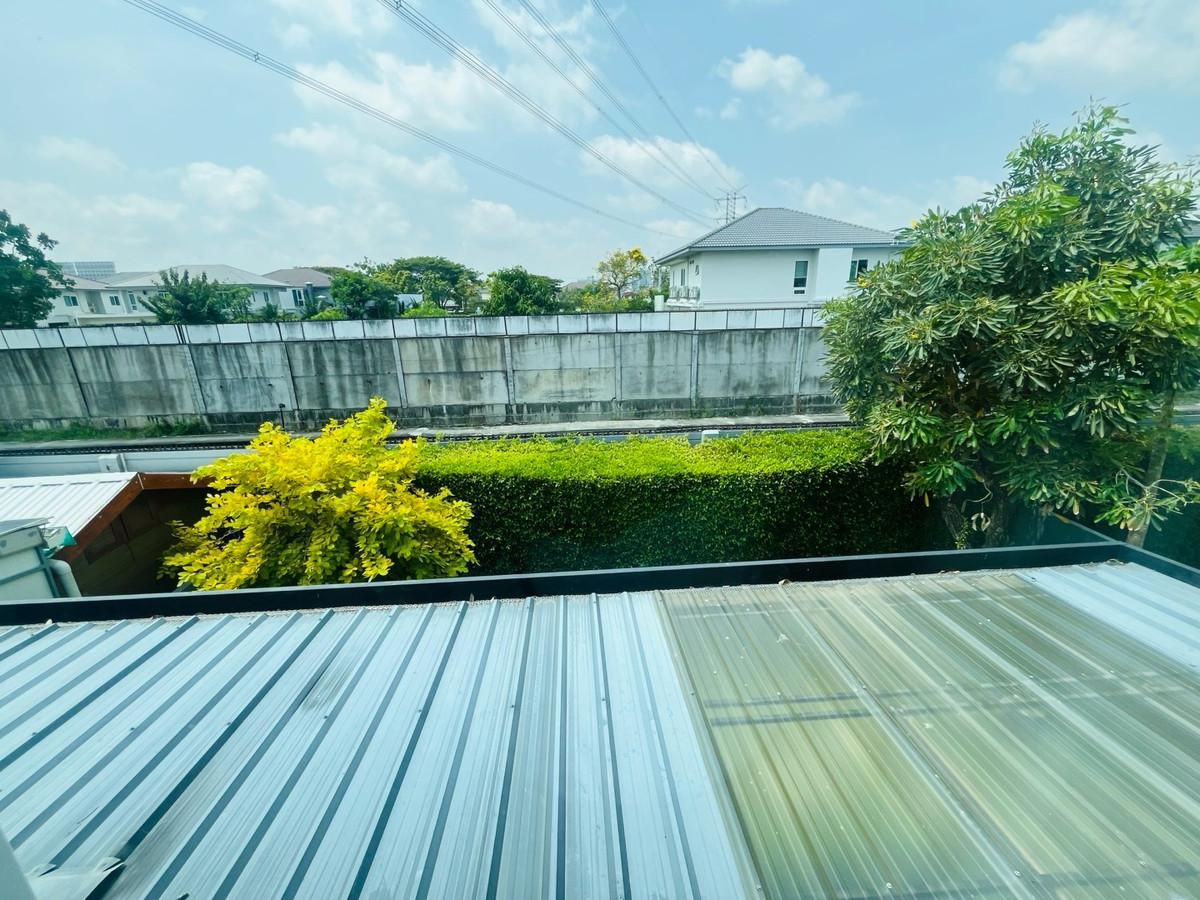 ให้เช่าบางนา แบริ่ง ลาซาล : For Rent