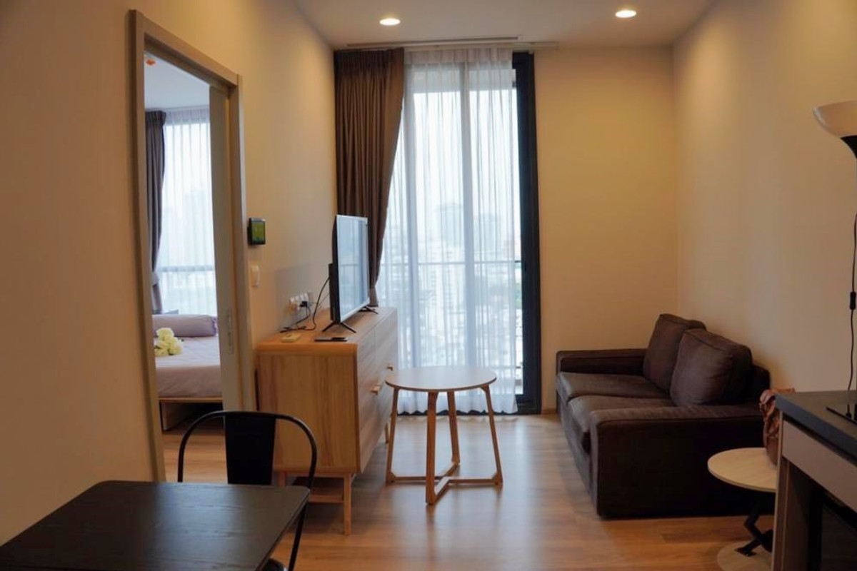 ให้เช่าคอนโดสุขุมวิท อโศก ทองหล่อ : !! ห้องสวย ให้เช่าคอนโด Oka Huas Sukhumvit 36 ใกล้ BTS ทองหล่อ