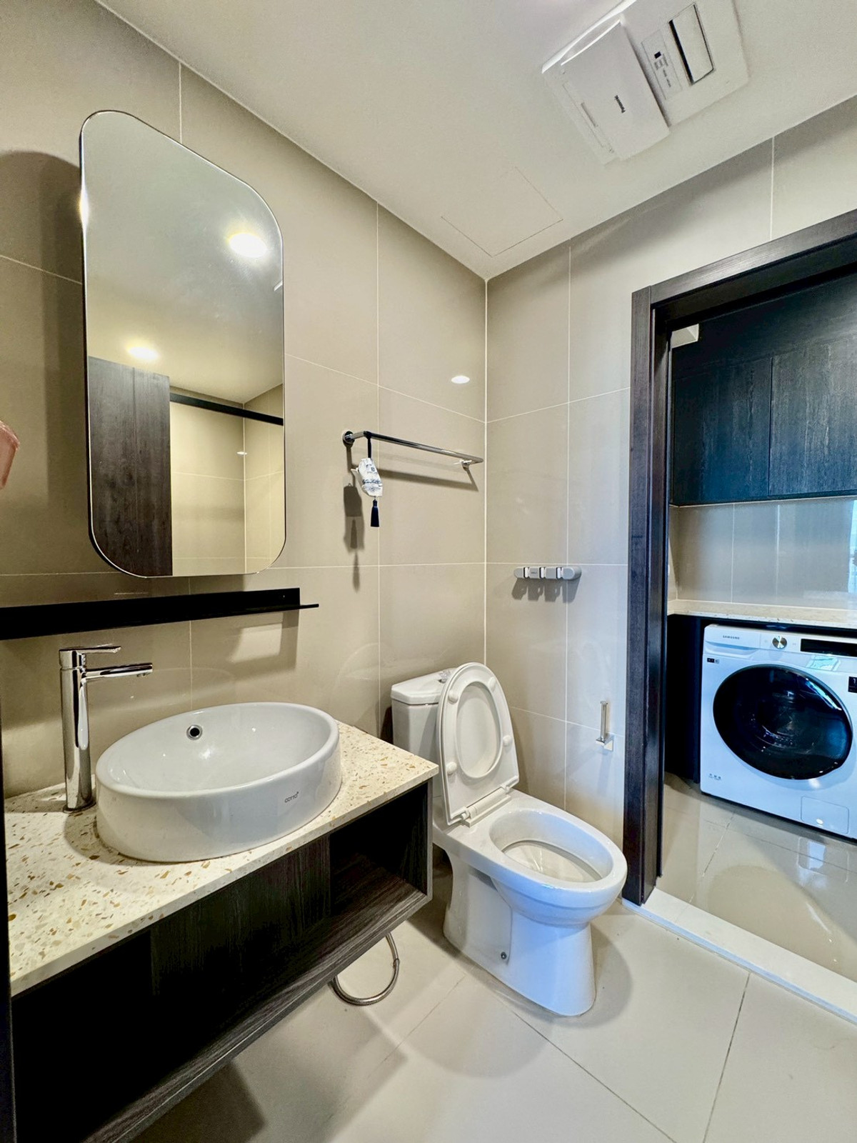 ให้เช่าคอนโดรัชดา ห้วยขวาง : ให้เช่า XT HuaiKwang 1 bedroom - Available for Rent