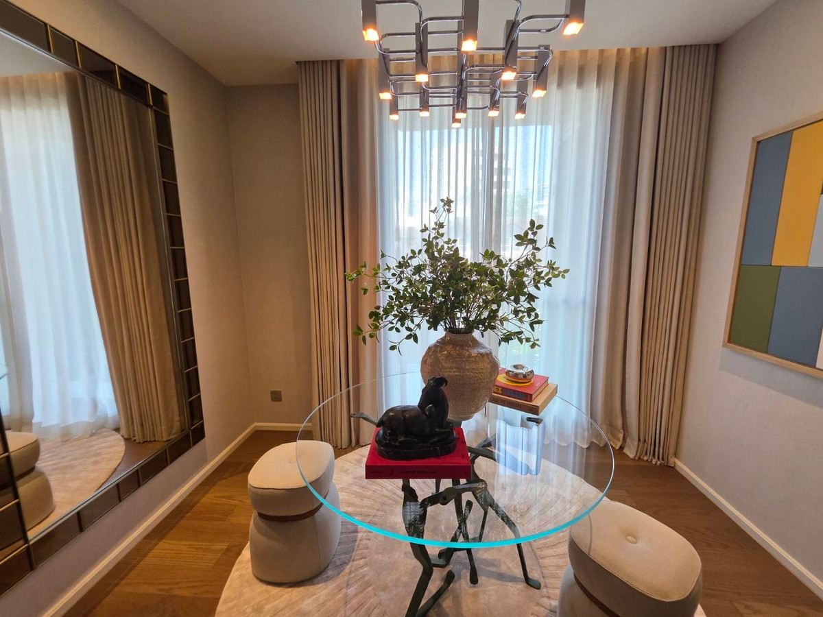 For SaleCondoSukhumvit, Asoke, Thonglor : Via 34 (Sukhumvit 34): 3bed 3bath 150.5sqm. from 41,000,000 million Am: 0656199198