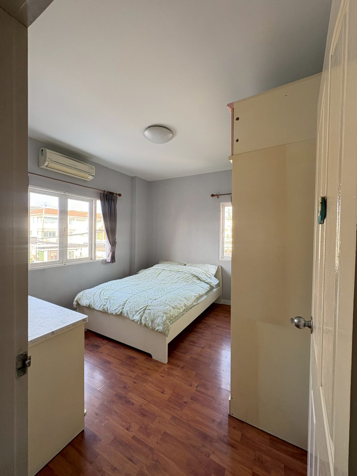 For RentHouseLadprao101, Happy Land, The Mall Bang Kapi : Krong Thong Villa Park Krungthep Kreetha / 3 Bedrooms (FOR RENT) BZD164