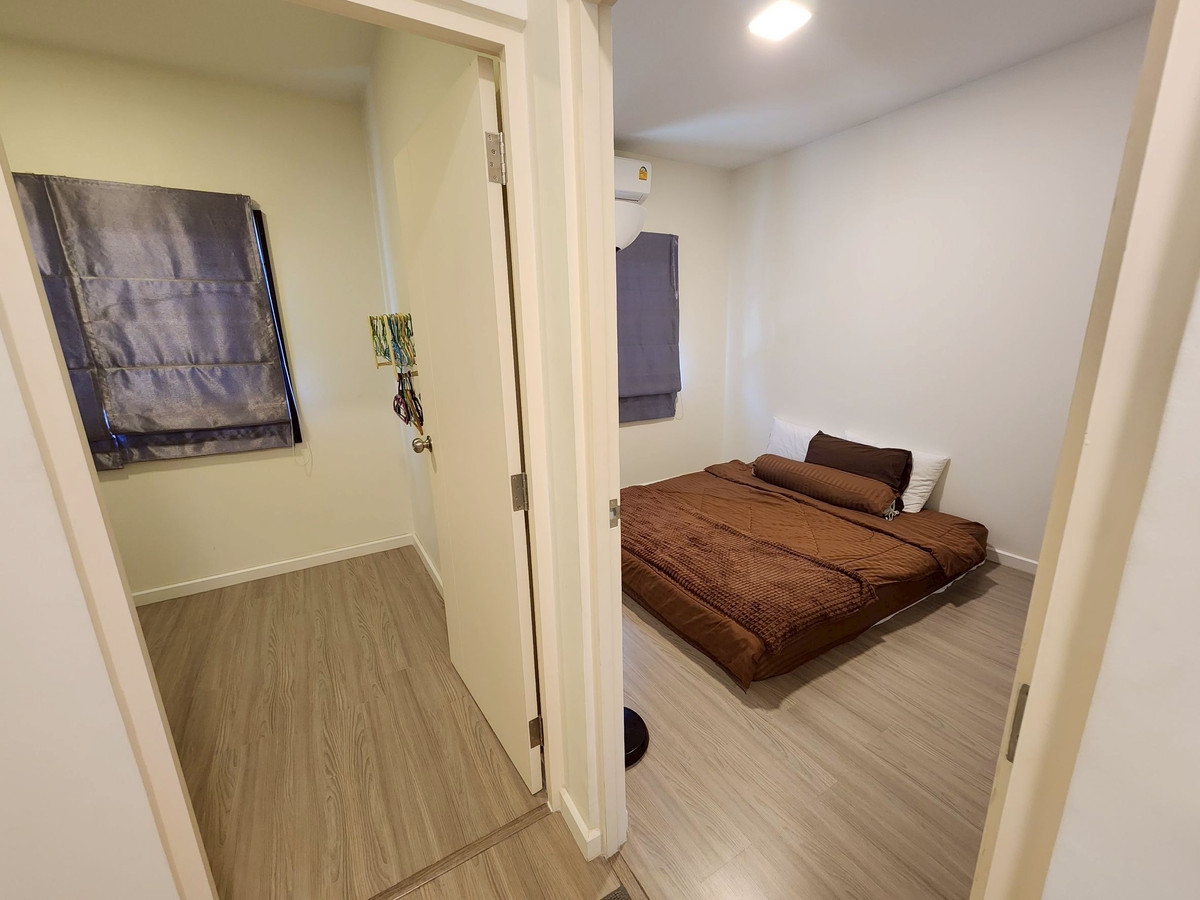 For RentTownhomeBang kae, Phetkasem : Townhome for rent, ready to move in, Siri Place Kanlapaphruek-Sathorn, Soi Kamnan Man, extra wide frontage.