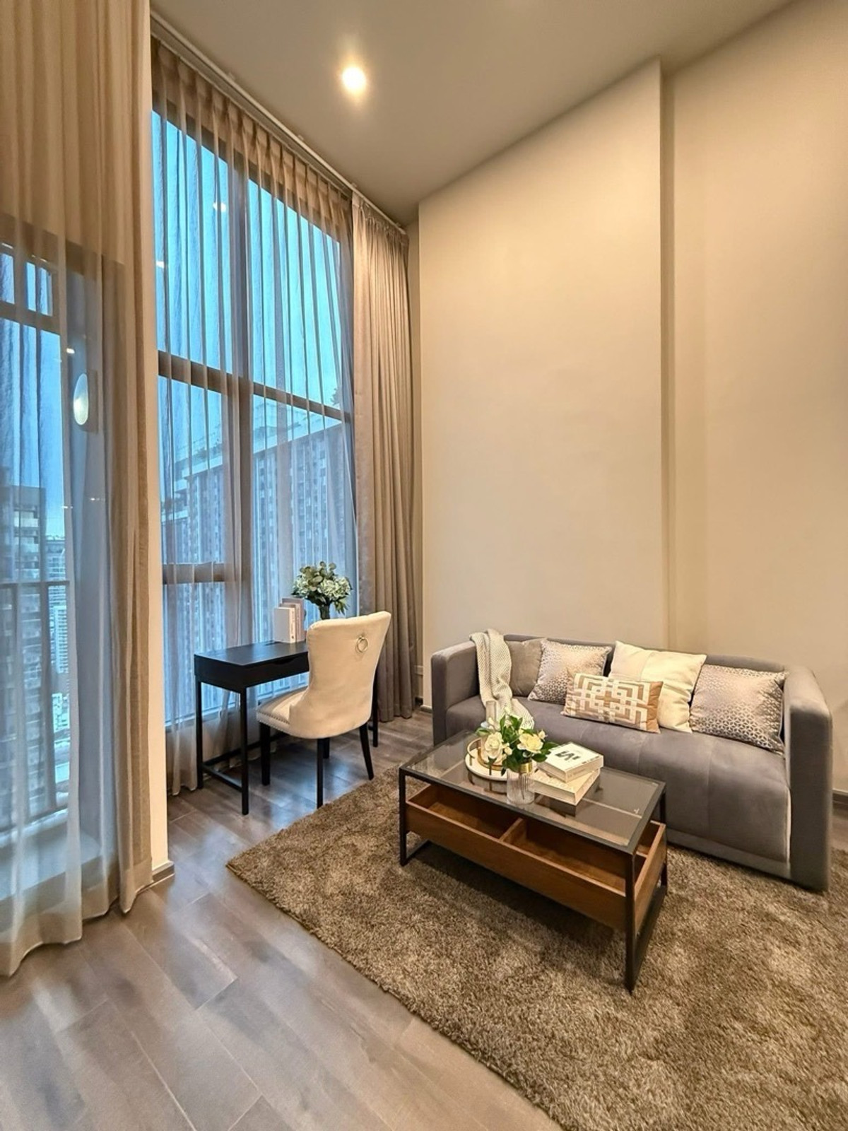 For RentCondoRama9, Petchburi, RCA : Condo Rama 9 for rent, beautiful room