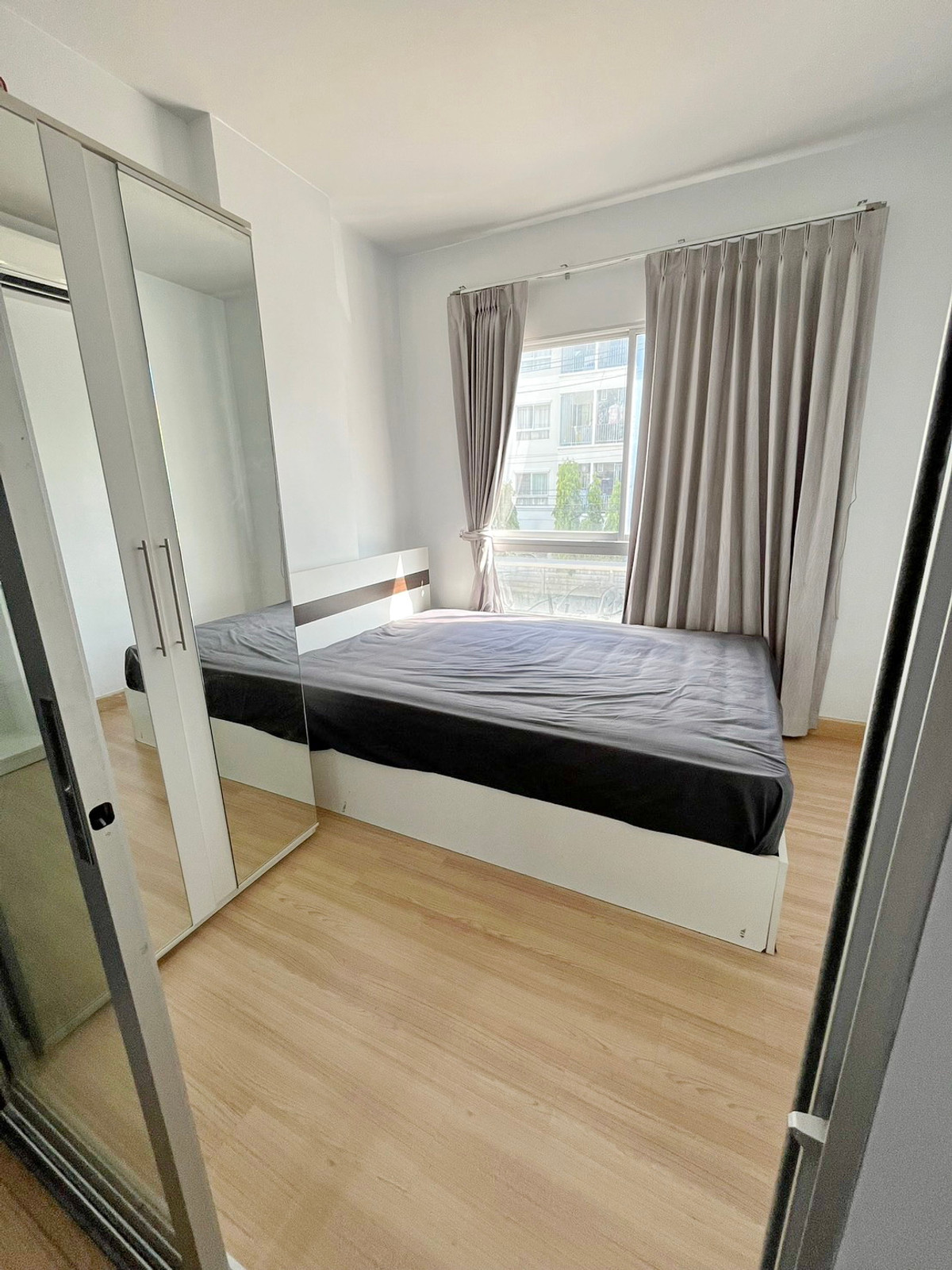 ให้เช่าคอนโดแจ้งวัฒนะ เมืองทอง : ขาย The Kith ติวานนทร์  ใกล้ : รถไฟฟ้า MRT ส่วนต่อขยาย (สวยสีชมพู สถานีปากเกร็ด)