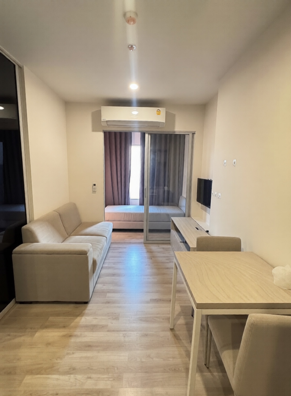 For RentCondoRamkhamhaeng, Hua Mak : For Rent ✨ Niche Mono Ramkhamhaeng ✨ Fully furnished with appliances. Near The Mall Bangkapi.