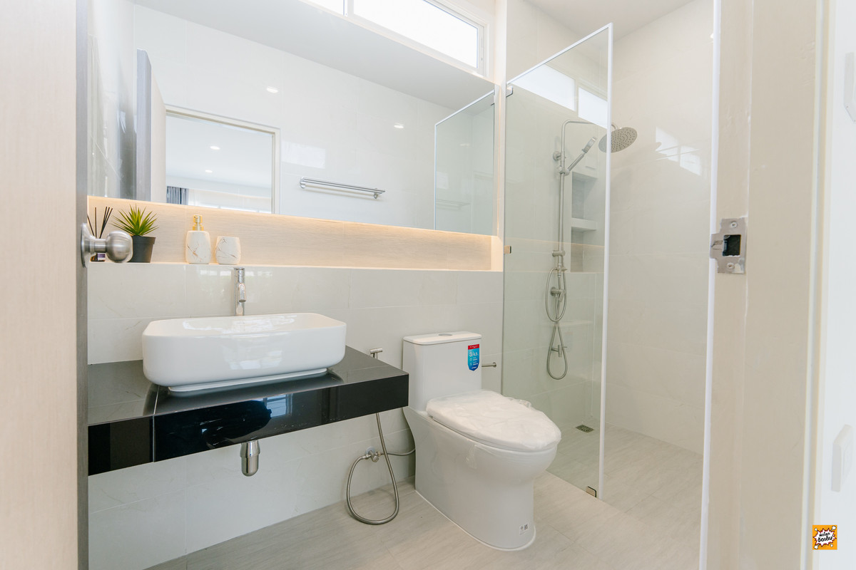 ขายบ้านพิษณุโลก : 🔥 โปรแรงแซงทุกโค้ง... จัดหนักเพื่อคนรักบ้าน! จะซื้อบ้านทั้งที ต้องได้ทั้ง **"ส่วนลด"** และ **"ของแถม"** แบบจบในที่เดียว