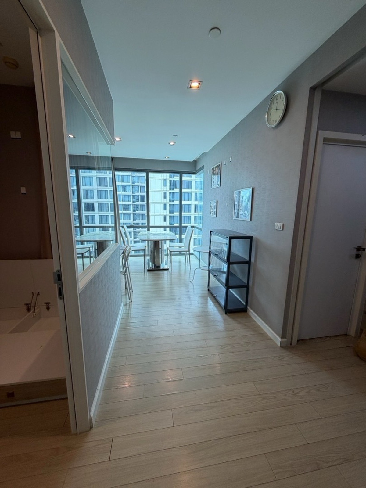 For RentCondoSukhumvit, Asoke, Thonglor : For rent The Room Sukhumvit 21 ☎️ 0912322009