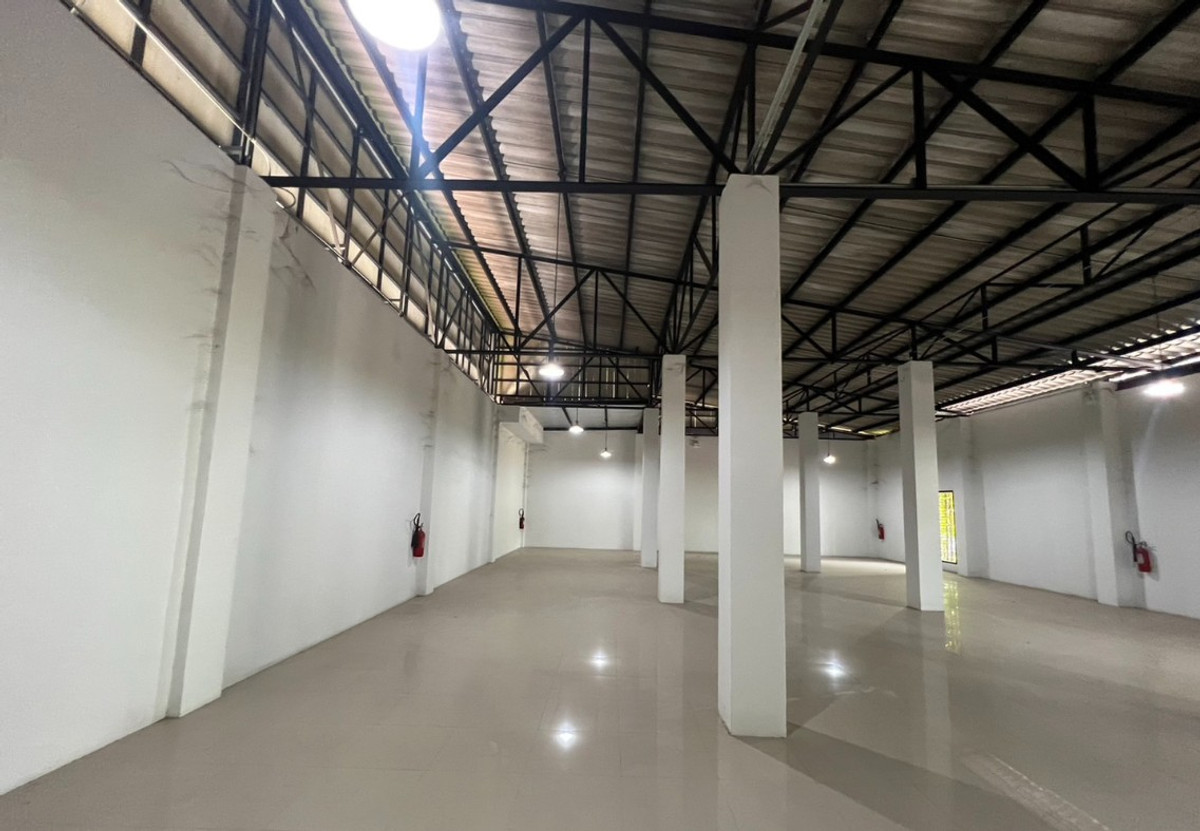 ขายที่ดินเชียงใหม่ : ที่ดินพร้อมสิ่งปลูกสร้าง ใจกลางเมือง จ.เชียงใหม่