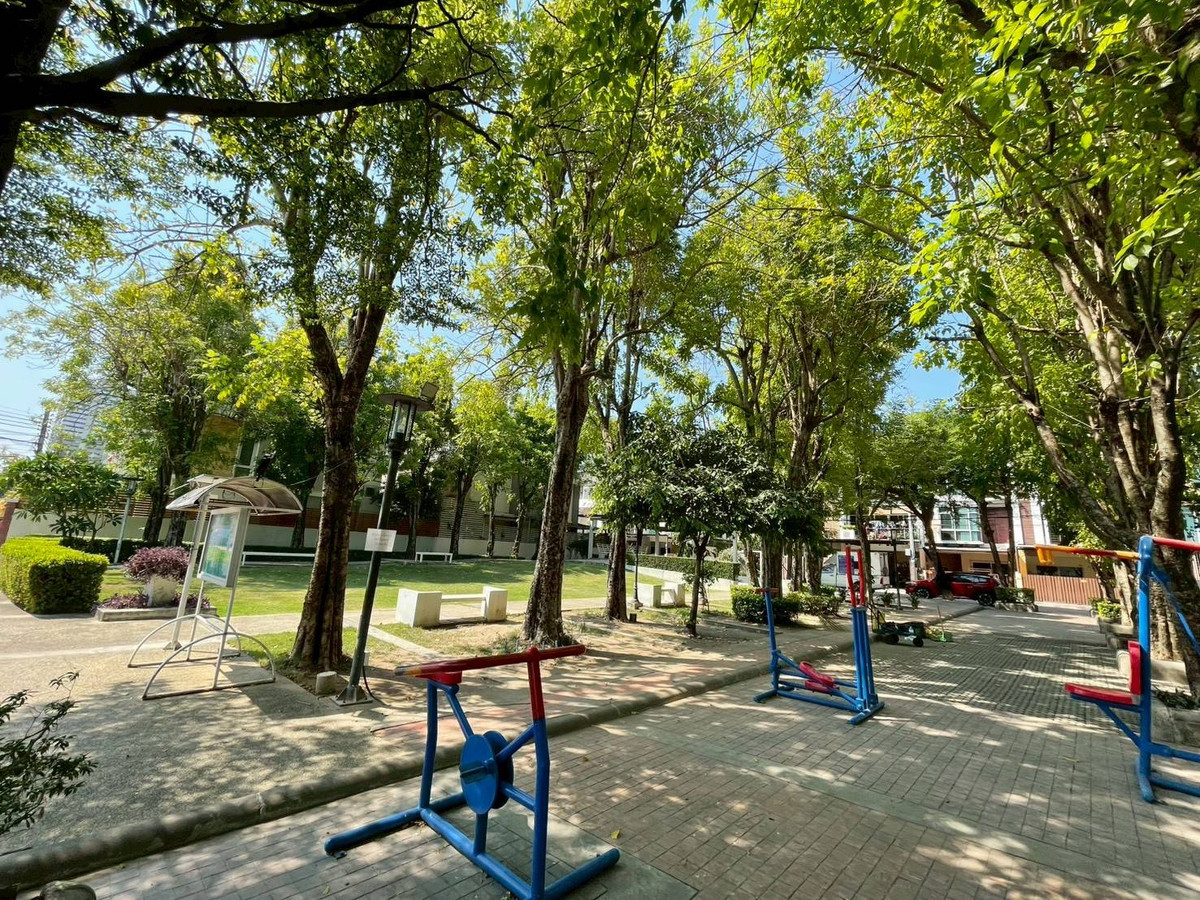 ขายบ้านสาทร นราธิวาส : ขายบ้าน 4 ชั้น โครงการธนาพัฒน์ เฮ้าส์ ซอยนนทรี 20  ทำเลศักยภาพ ใจกลางสาทร–พระราม 3 