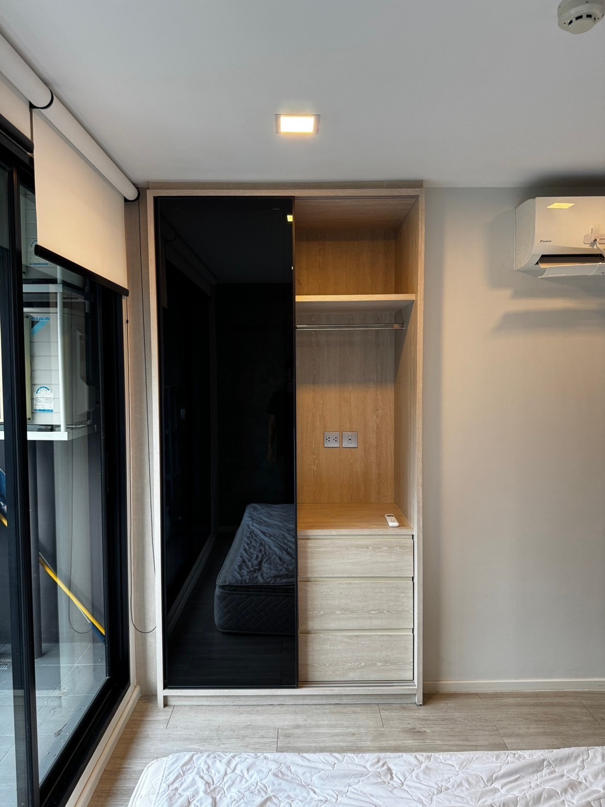 ขายคอนโดโชคชัย4 ลาดพร้าว71 : ขายคอนโด ห้องหัวมุม!! ใกล้ รถไฟฟ้า สถานีโชคชัย 4 ยินดีให้คำปรึกษา จองก่อนได้ก่อน✨แอทโมท ลาดพร้าว 71