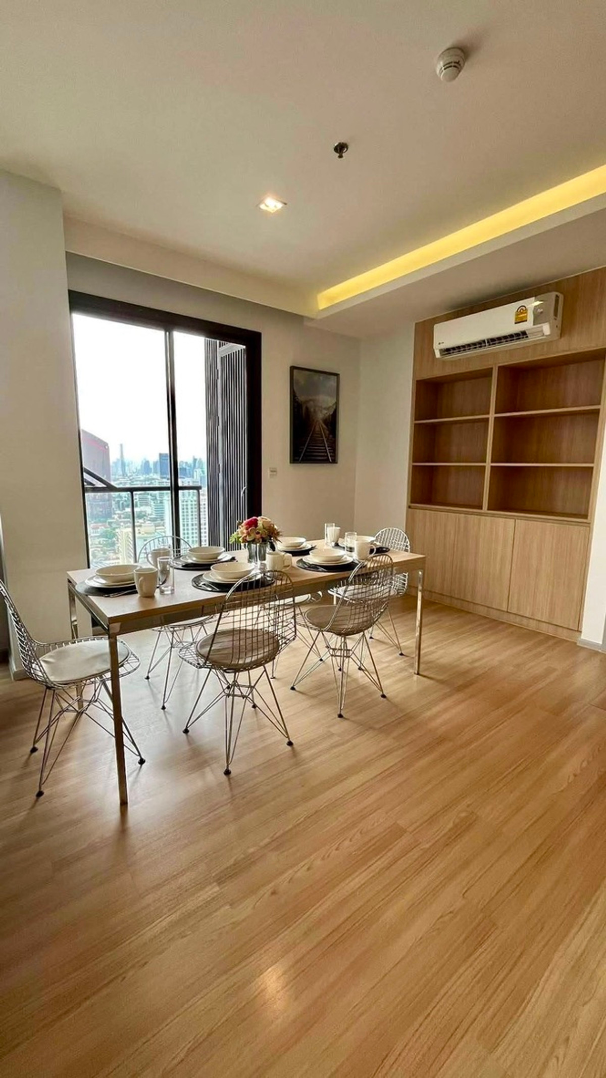 ขายคอนโดสะพานควาย จตุจักร : FQ ขายคอนโด M Jatujak (Pet Friendly) ราคา 18,500,000 บาท [MKs260401]