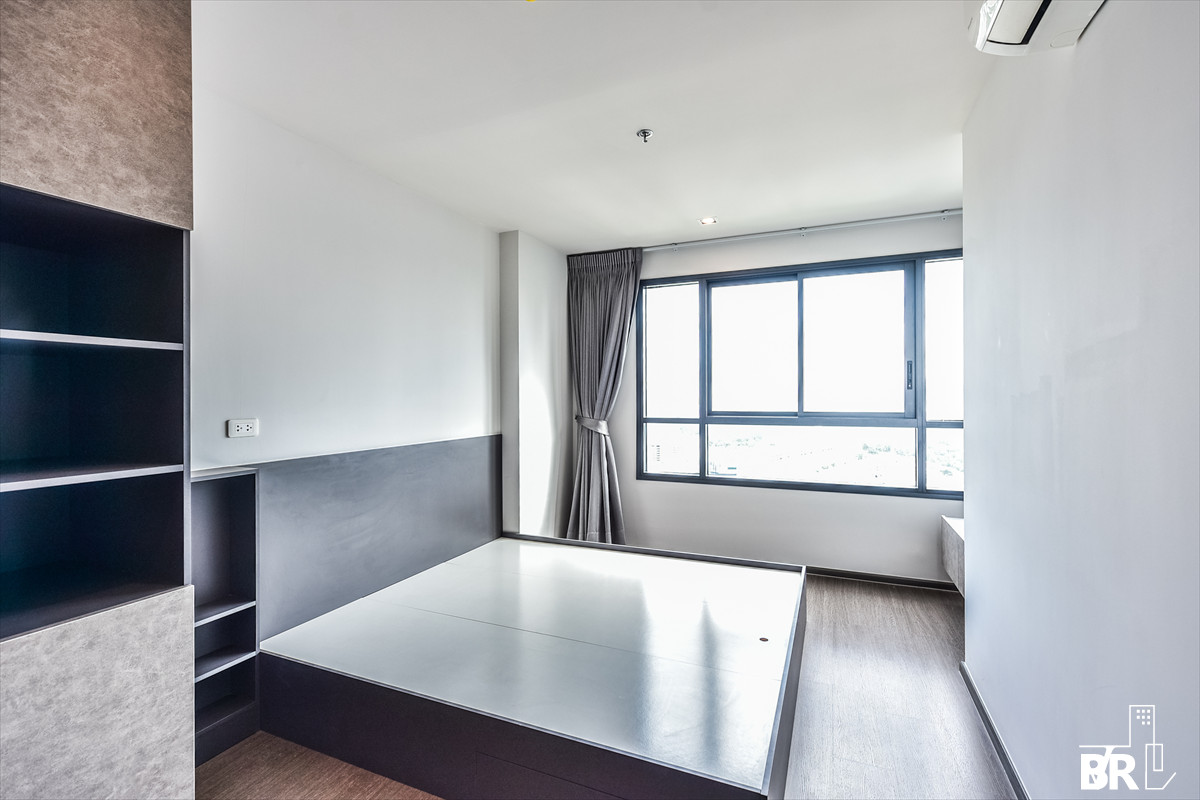 ขายคอนโดสะพานควาย จตุจักร :  🔥Hot Sale 🔥 Ideo Phahol Chatujak 1B1B 45sqm. High Floor Just 7.3MB only Call Ms.Angel(Aumi)0658209572