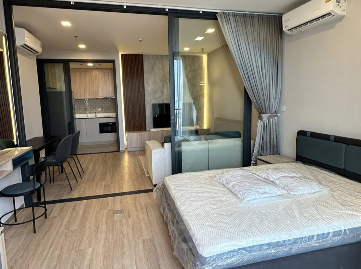 For RentCondoRatchathewi,Phayathai : For rent, XT Phayathai, 40.5 sq m, 1 bedroom, 1 bathroom, corner room, north, not hot, 600 m. to BTS and ARL Phayathai, ready to move in, 26,000 baht per month.