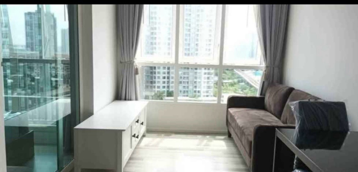 For RentCondoThaphra, Talat Phlu, Wutthakat : 🩷Condo for rent, The Key Sathorn-Ratchaphruek, size 1 bedroom, 32 sq m., price 12,900 baht (minimum 1 year contract) 
New room, new furniture and complete electrical appliances. There is a washing machine, refrigerator, water heater and microwave.
Locatio