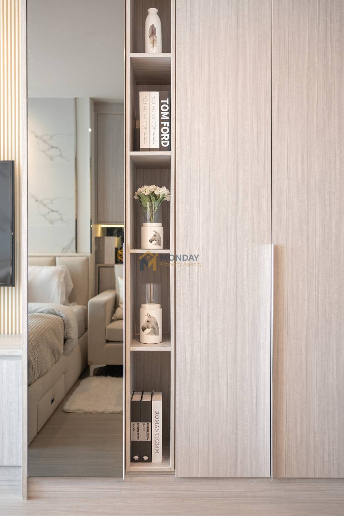 For SaleCondoLadprao, Central Ladprao : 🔥 Cancelled Booking! This Price is Unbeatable! Life Ladprao Condo, Ready to Transfer 🔥 MD-26094520