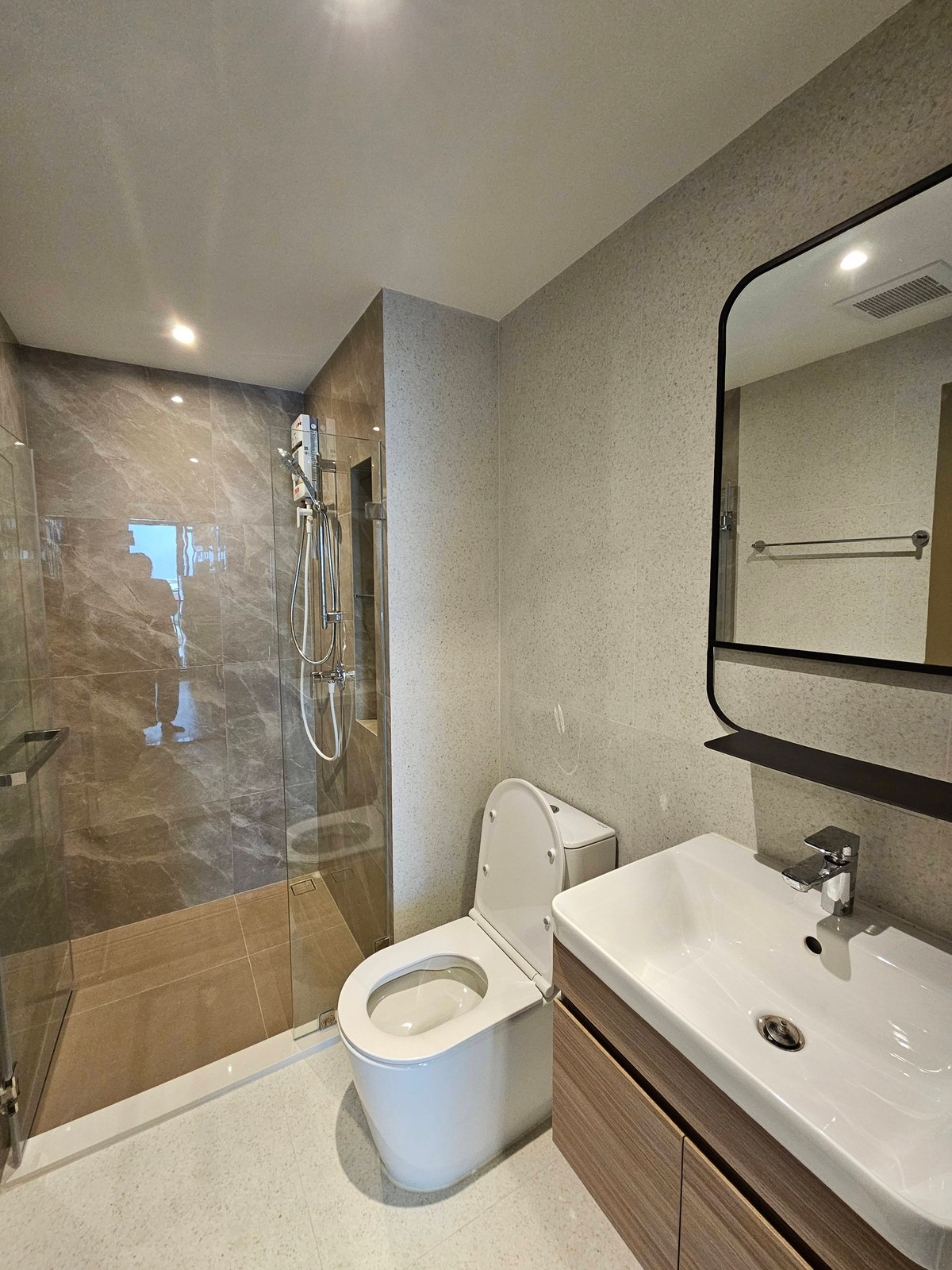 For RentCondoOnnut, Udomsuk : E281 🎉310369 Condo for Rent The Privacy S101