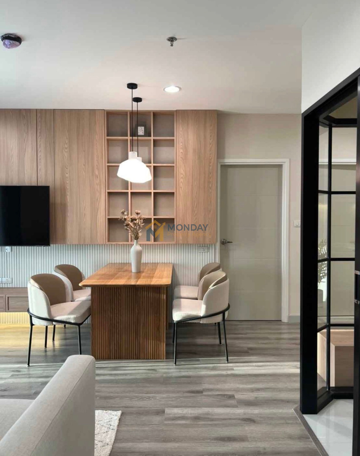 For SaleCondoSathorn, Narathiwat : 🔥 Cancellation Alert! Unbeatable Price! Centric Sathorn - St. Louis Condo, Ready to Transfer 🔥 MD-26028603