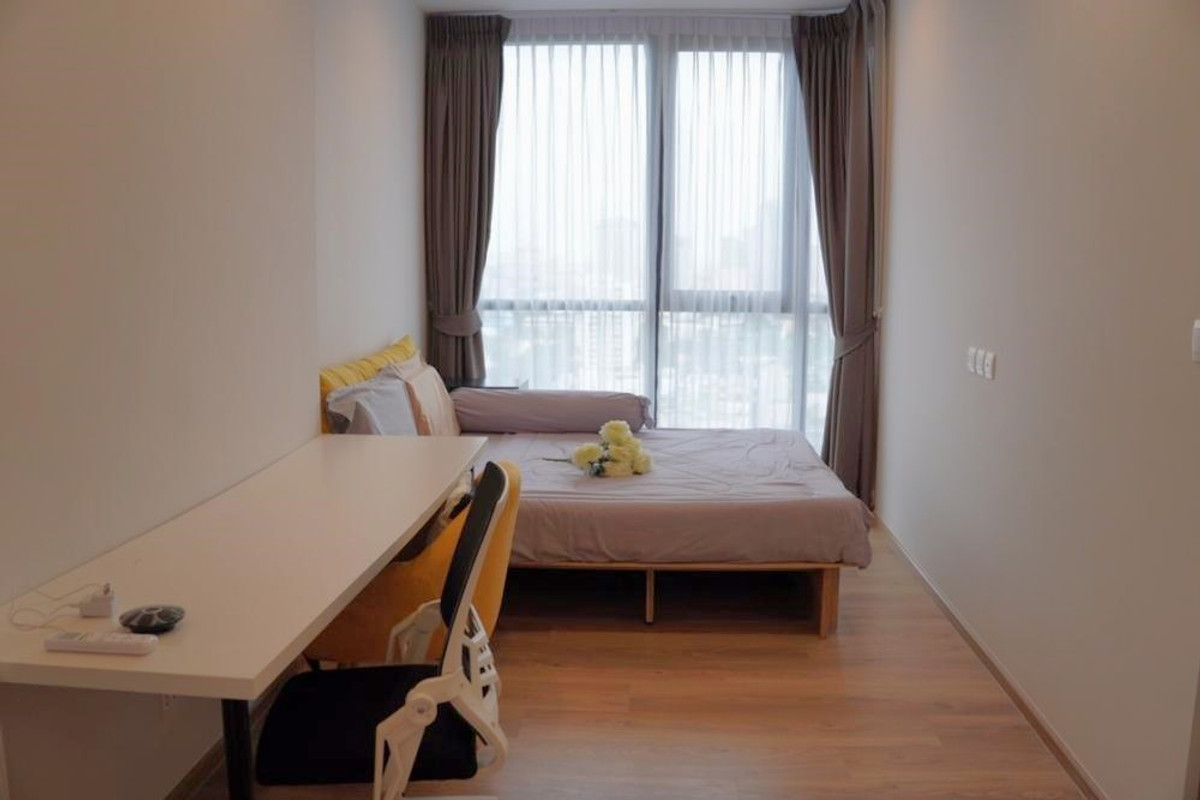 For RentCondoSukhumvit, Asoke, Thonglor : !! Beautiful room for rent, Condo Oka Huas Sukhumvit 36, near BTS Thonglor.