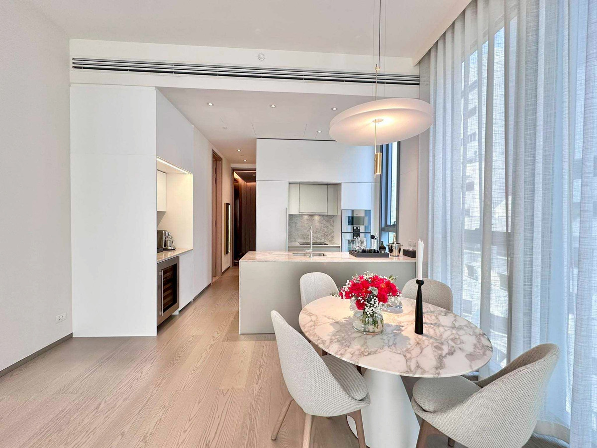 ให้เช่าคอนโดวิทยุ ชิดลม หลังสวน : Luxury Condo for Rent Chidlom | City Lifestyle Luxury | Near BTS Chidlom | 190,000 THB/Month | คอนโดหรูให้เช่า ชิดลม ไลฟ์สไตล์เมือง หรูหรา ใกล้ BTS ชิดลม 190,000 บาท/เดือน – LTH14799