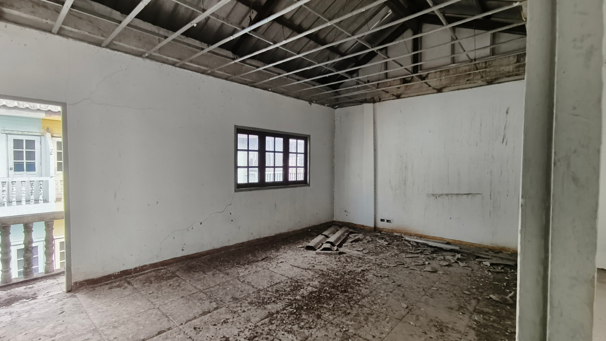 ขายทาวน์โฮมเกษตรศาสตร์ รัชโยธิน : ขายถูกทาวน์โฮมใกล้สถานีรถไฟฟ้ามัยลาภ