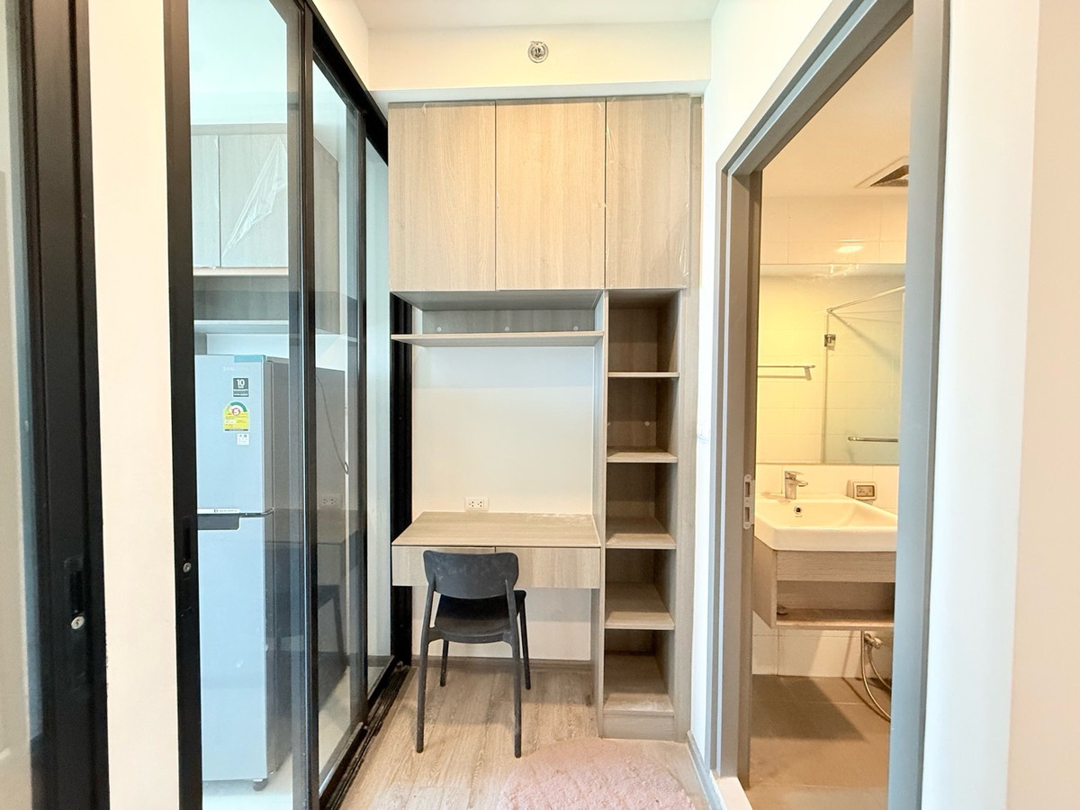 For RentCondoBangna, Bearing, Lasalle : knights bridge collage condo Sukumvit 107