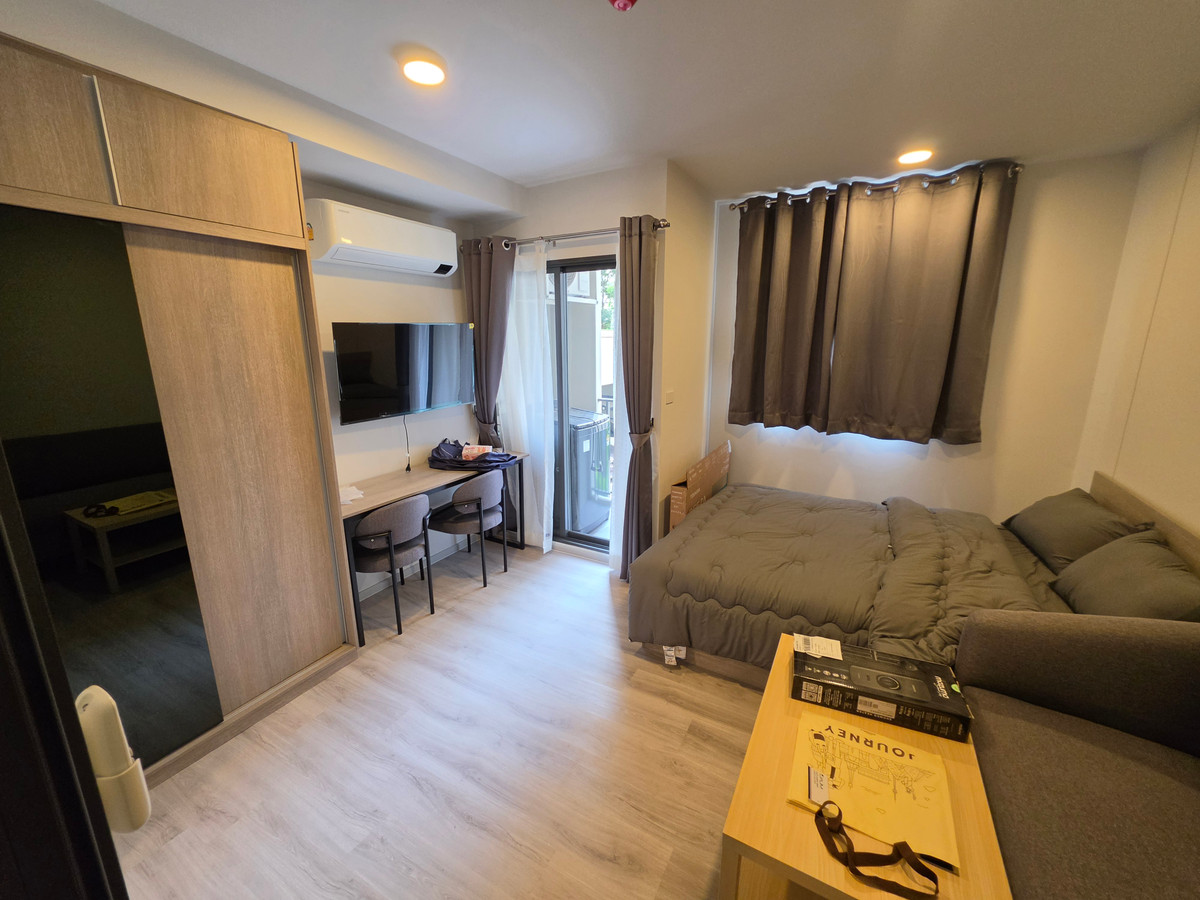For RentCondoRatchadapisek, Huaikwang, Suttisan : Condo for Rent: Quintara Mhy Gen — Large Studio 23.64 sq.m. near MRT Huai Khwang, Only 13,000 THB/Month