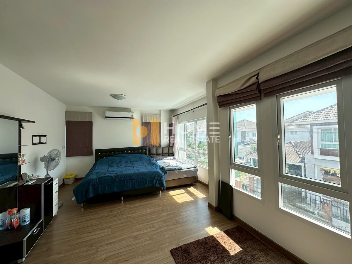 For SaleHouseSriracha Laem Chabang Ban Bueng : The Living Sriracha / 3 bedrooms (for sale), The Living Sriracha / 3 Bedrooms (FOR SALE) YEAN161