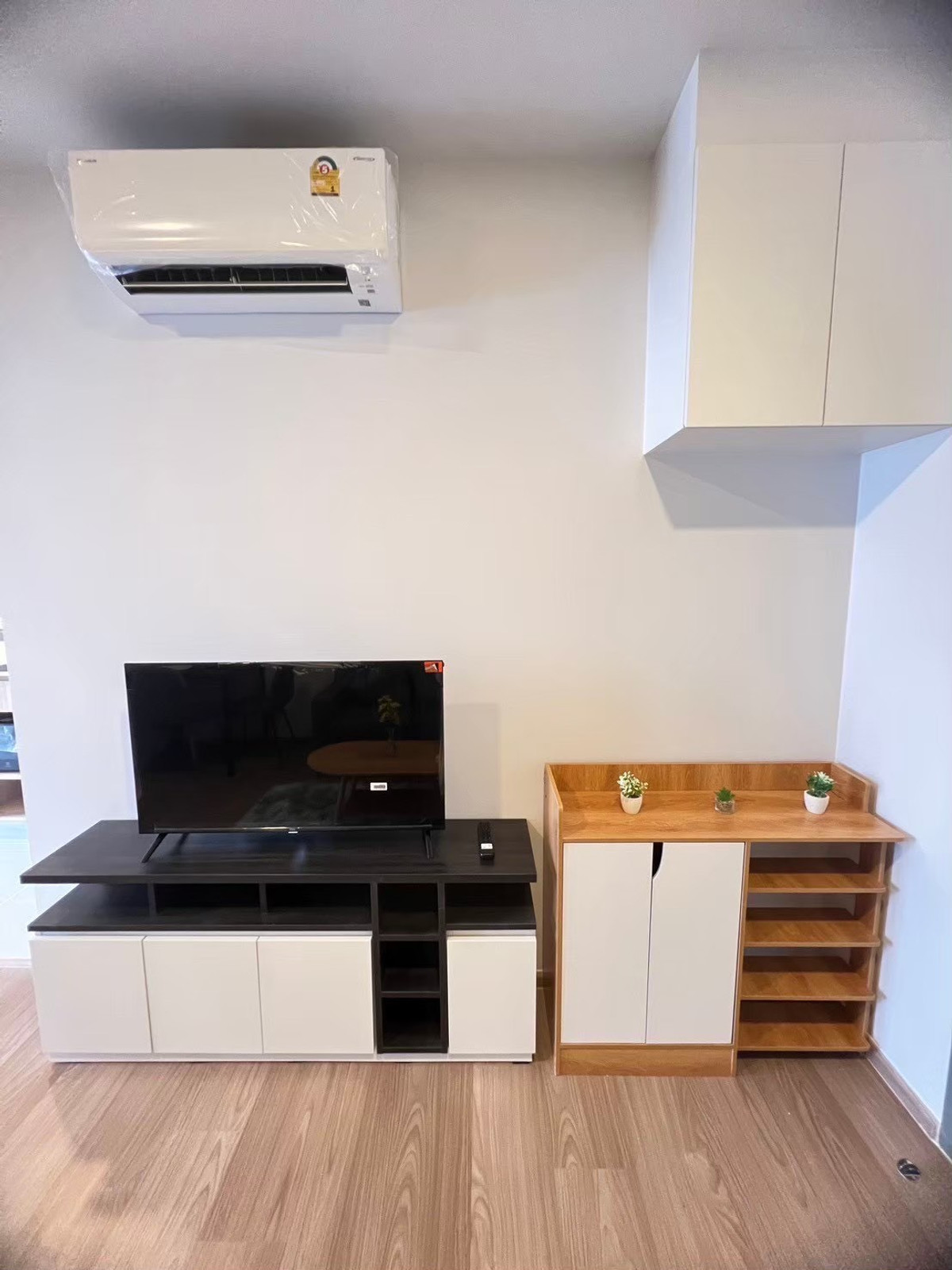 ให้เช่าคอนโดปิ่นเกล้า จรัญสนิทวงศ์ : ให้เช่า คอนโดชีวาทัยปิ่นเกล้า ห้องสวยทำเลดีเดินทางสะดวก ใกล้ศิริราชและเซ็นทรัล