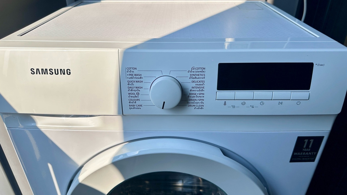 For RentCondoPinklao, Charansanitwong : Condo for rent, Chewathai Pinklao, near Siriraj, near Thammasat University, Tha Phrachan.