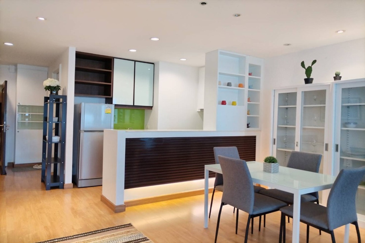 ขายคอนโดสาทร นราธิวาส : 🔥 ขายพร้อมผู้เช่า !! 🔥 Sathorn Gardens, 1 ห้องนอน, 1 ห้องน้ำ, ชั้นสูง 14++, มีที่จอดรถ Fixed, ทำเลดี!! Code C20240800127 พร้อมเข้าอยู่, ราคาพิเศษ!!📣📣