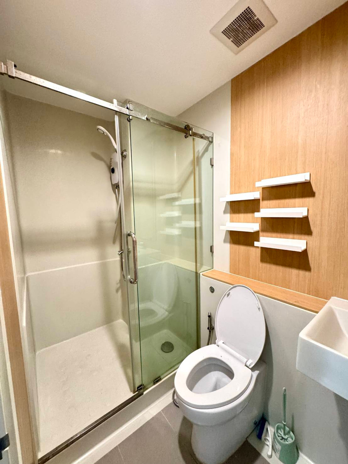 ให้เช่าคอนโดท่าพระ ตลาดพลู วุฒากาศ : *FOR RENT* Aspire สาทร-ท่าพระ ห้องสวย ( ห้องสวยใหม่น่าอยู่จองเลย!! ) พร้อมเข้าอยู่ ติด BTS ตลาดพลู