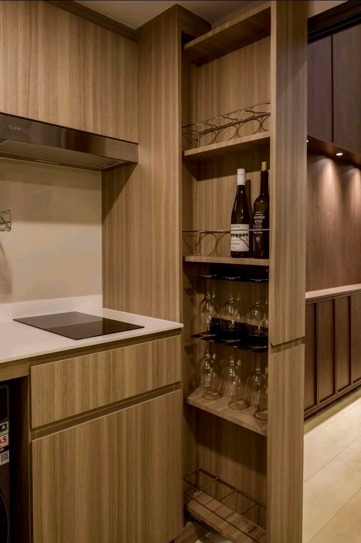 For RentCondoKhlongtoei, Kluaynamthai : (For Rent🔥) 📍 Life Rama4-Asoke | Rare 3B2B 91sq.m. with 4.4 m ceiling | Stunning Chaophraya River view🌟