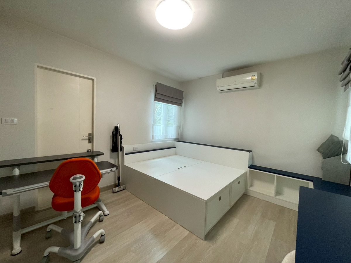 For SaleHousePathum Thani,Rangsit, Thammasat : 95886 - Single house for sale, Village Villaggio Rangsit-Klong 2, Villaggio Rangsit-Klong 2, beautiful house, new, ready to move in.